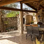 Rustic Janko With Pool In Sveti Lovrec *